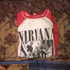 🔥 🔥 Women’s Official Nirvana Merch Crewneck